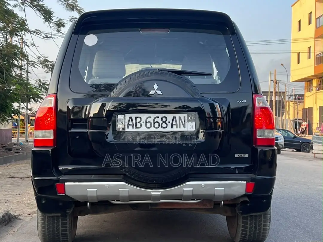 Mitsubishi Pajero 2014 Noir