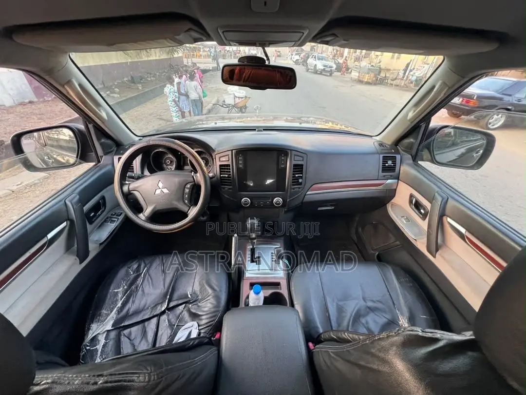Mitsubishi Pajero 2014 Noir