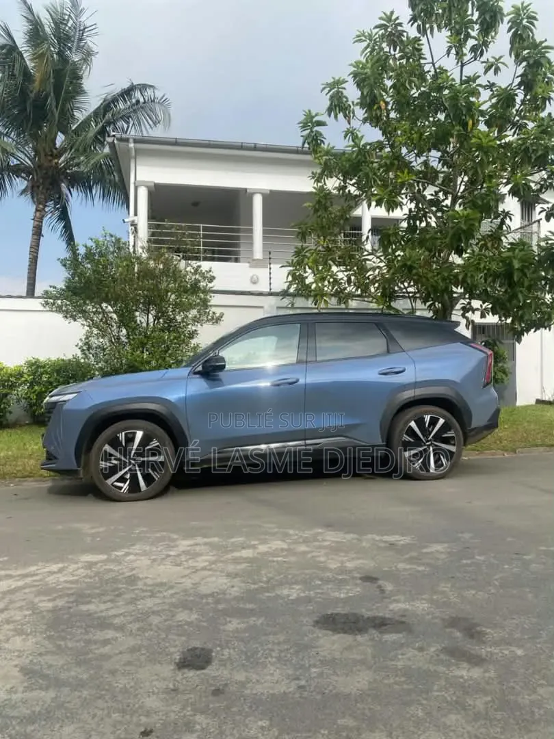 Geely Galaxy Starshine 8 2025 Bleu
