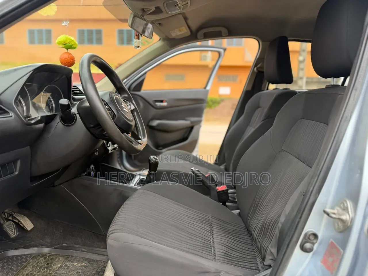 Suzuki Dzire 2023 Gris