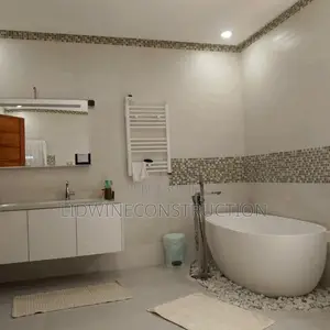 5chbre Duplex dans Cocody à Vendre