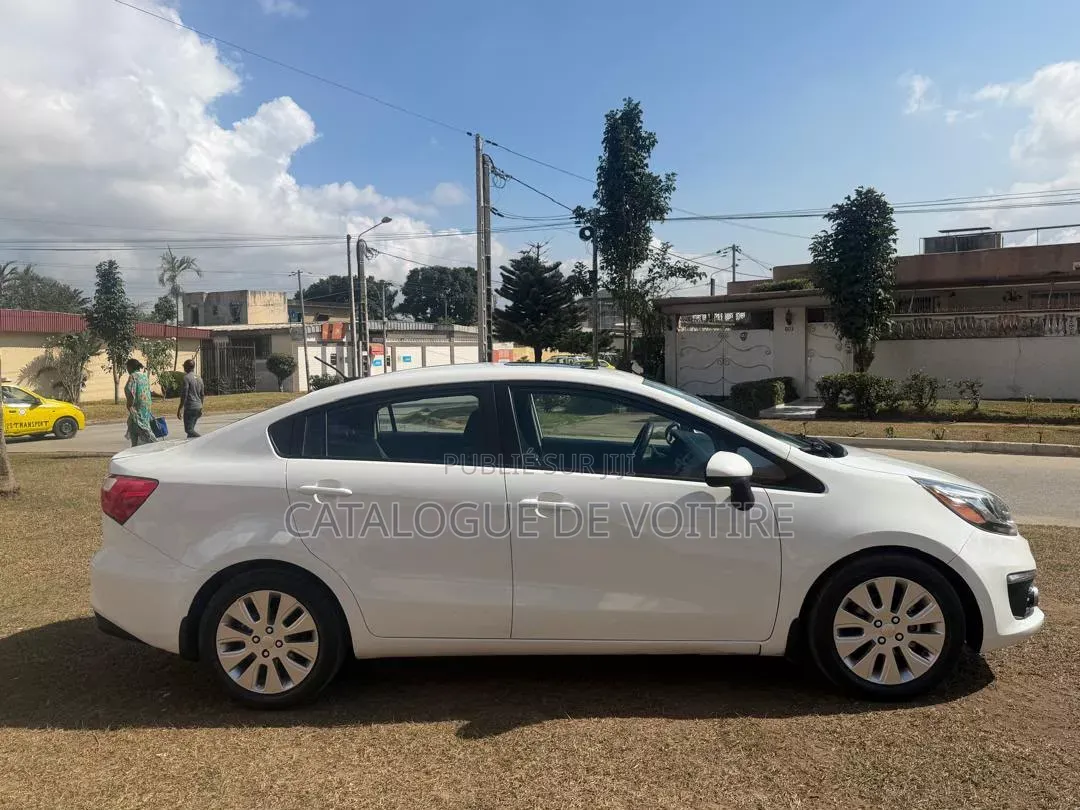 Kia Rio 2018 Blanc