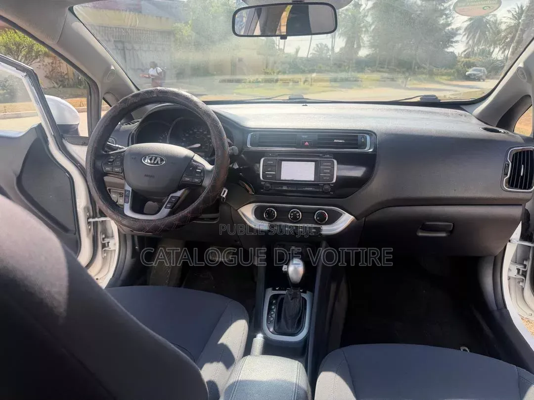 Kia Rio 2018 Blanc