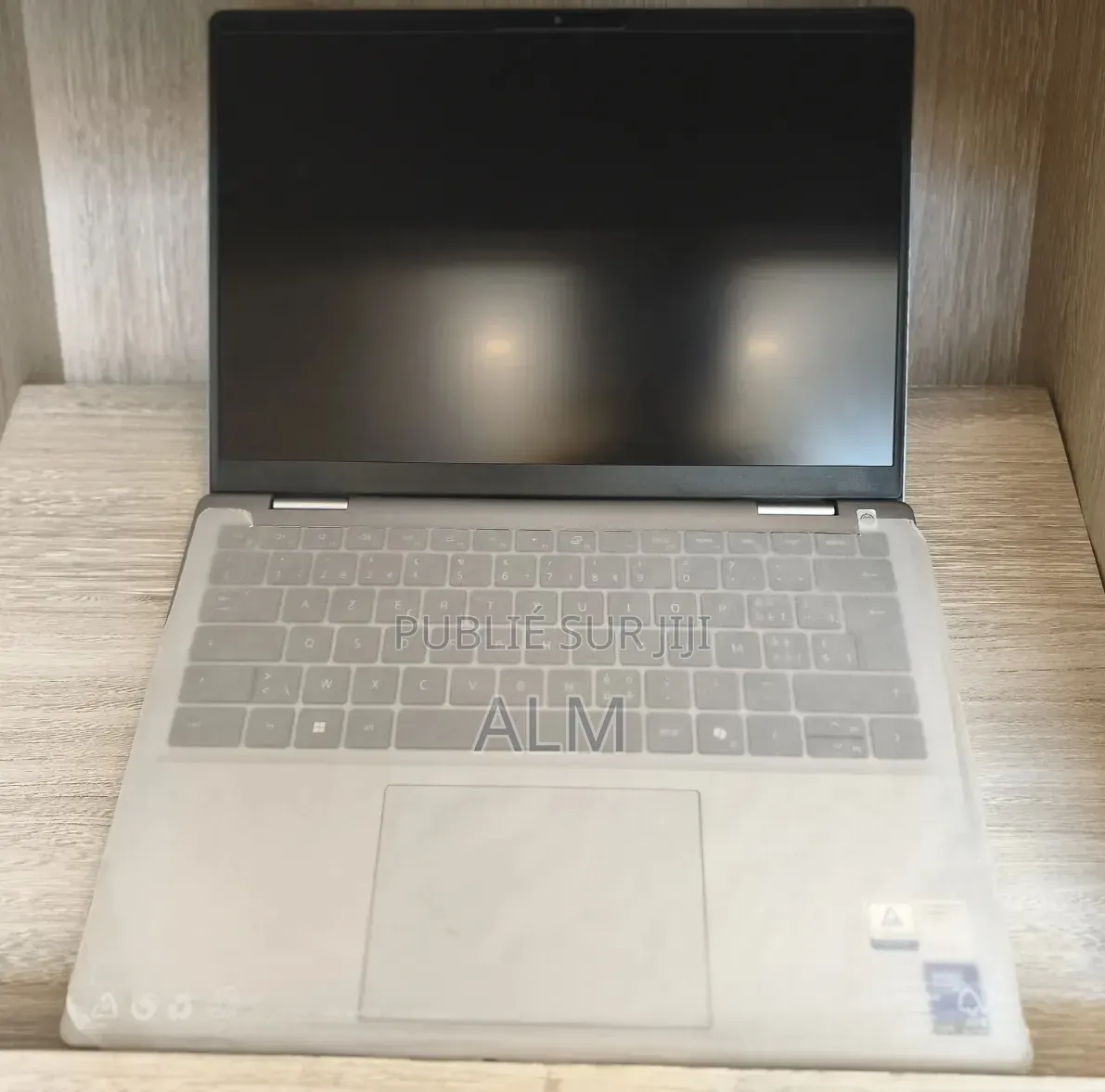 Nouveau Dell Pro 14 16GB Intel Core Ultra 7 SSD 512GB