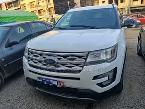 Ford Explorer 2019 Blanc