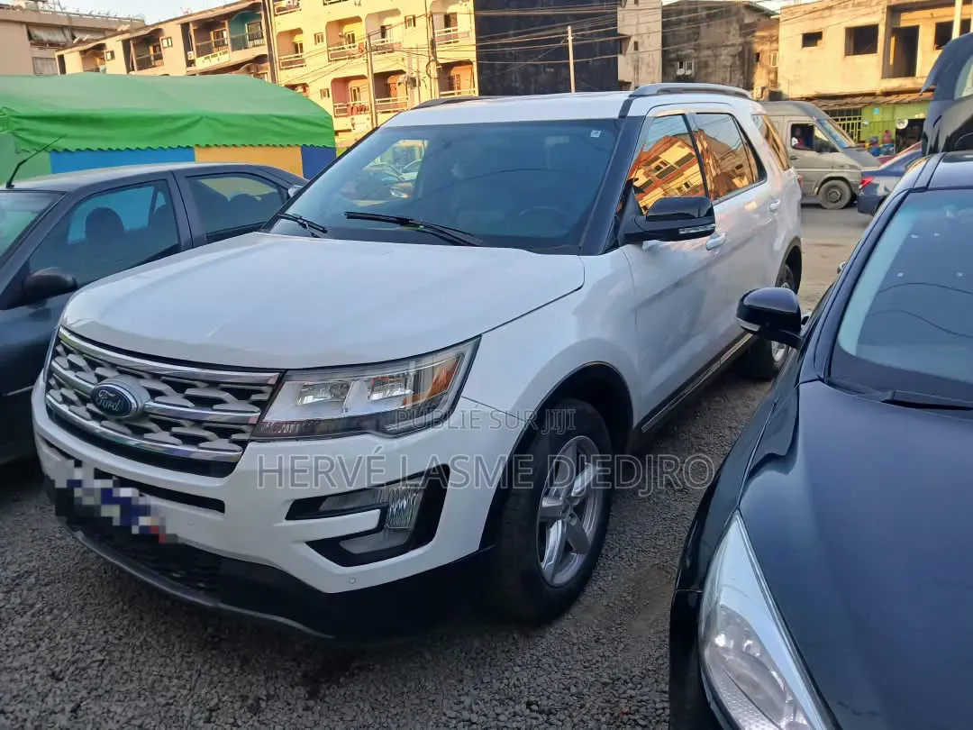 Ford Explorer 2019 Blanc