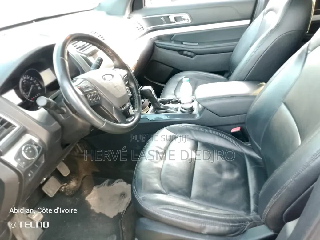 Ford Explorer 2019 Blanc