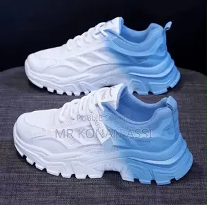 Mocassins Femme Noirs À Semelle Épaisse –