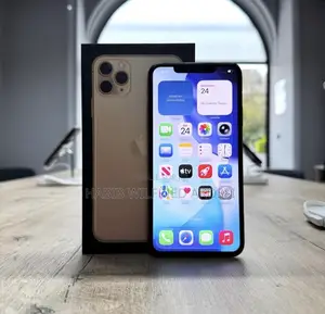 Nouveau Apple iPhone 11 Pro Max 256 GB Doré