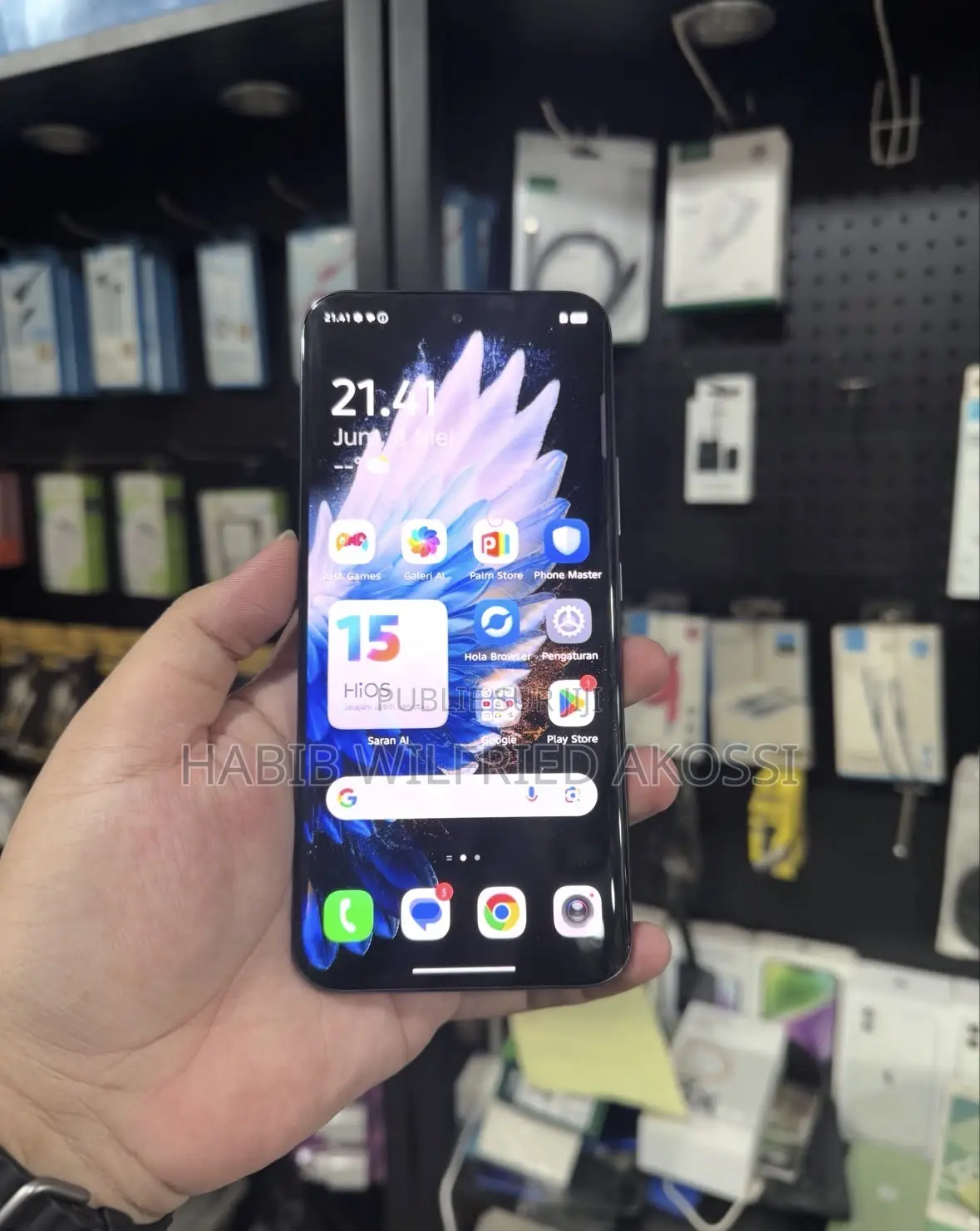 Nouveau Tecno Spark 40 Pro+ 128 GB Bronze
