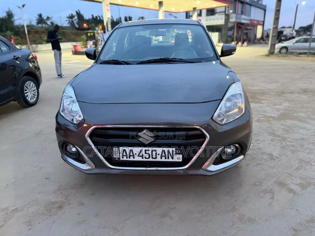Suzuki Dzire 2023 Gris