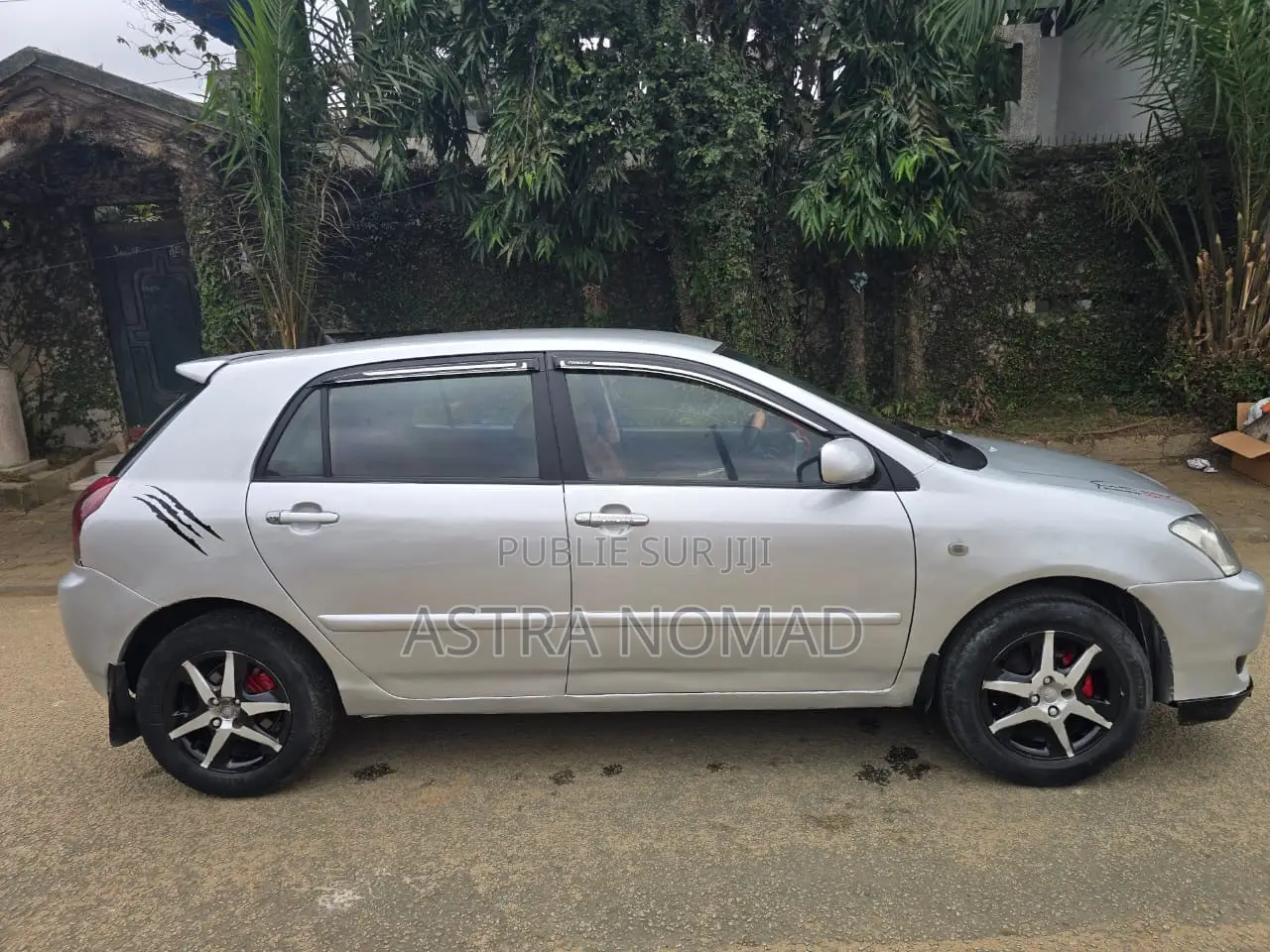 Toyota Corolla 2011 Gris