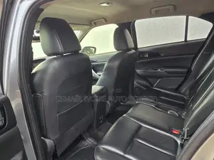 Mitsubishi Eclipse Cross 2020 Gris