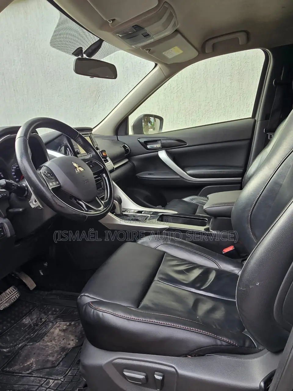 Mitsubishi Eclipse Cross 2020 Gris