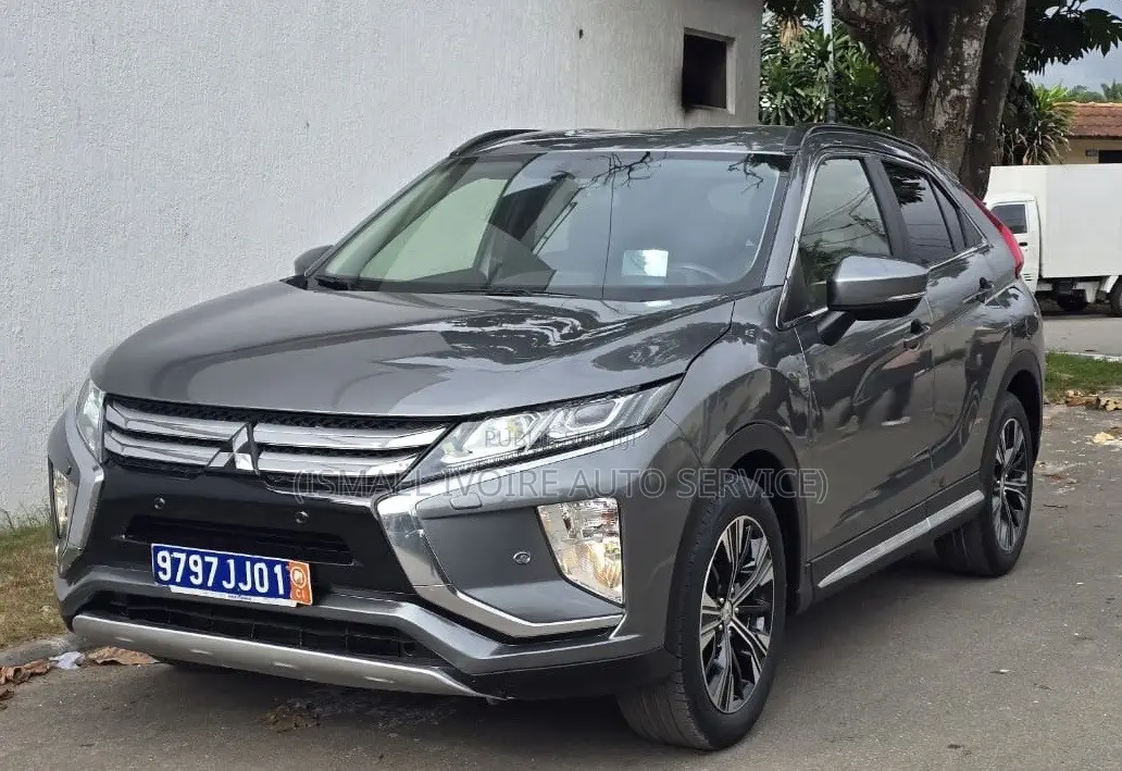 Mitsubishi Eclipse Cross 2020 Gris