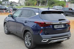 Kia Seltos 2022 Bleu