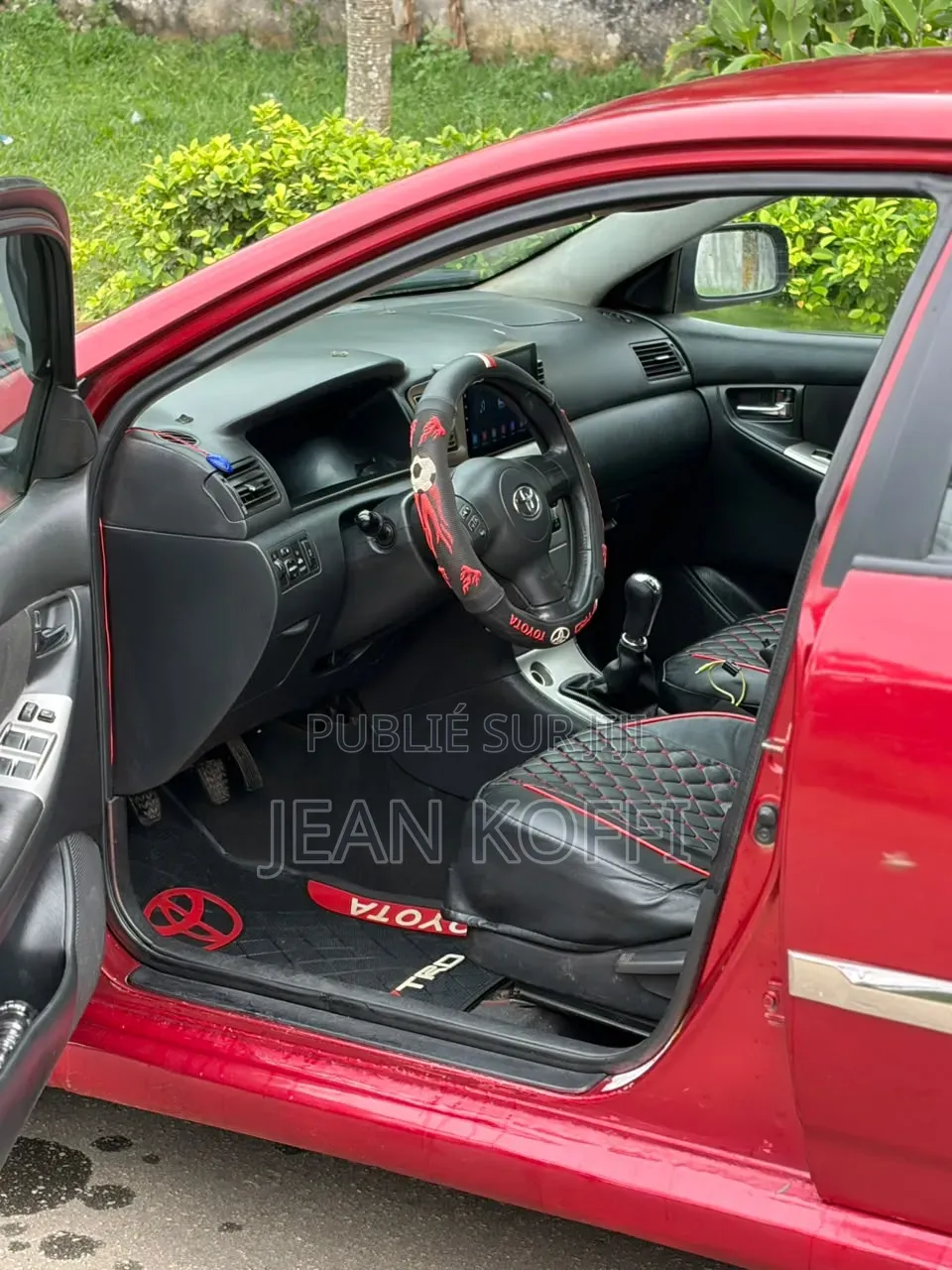 Toyota Corolla 2004 Rouge