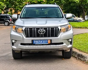 Toyota Land Cruiser Prado 2016 Gris
