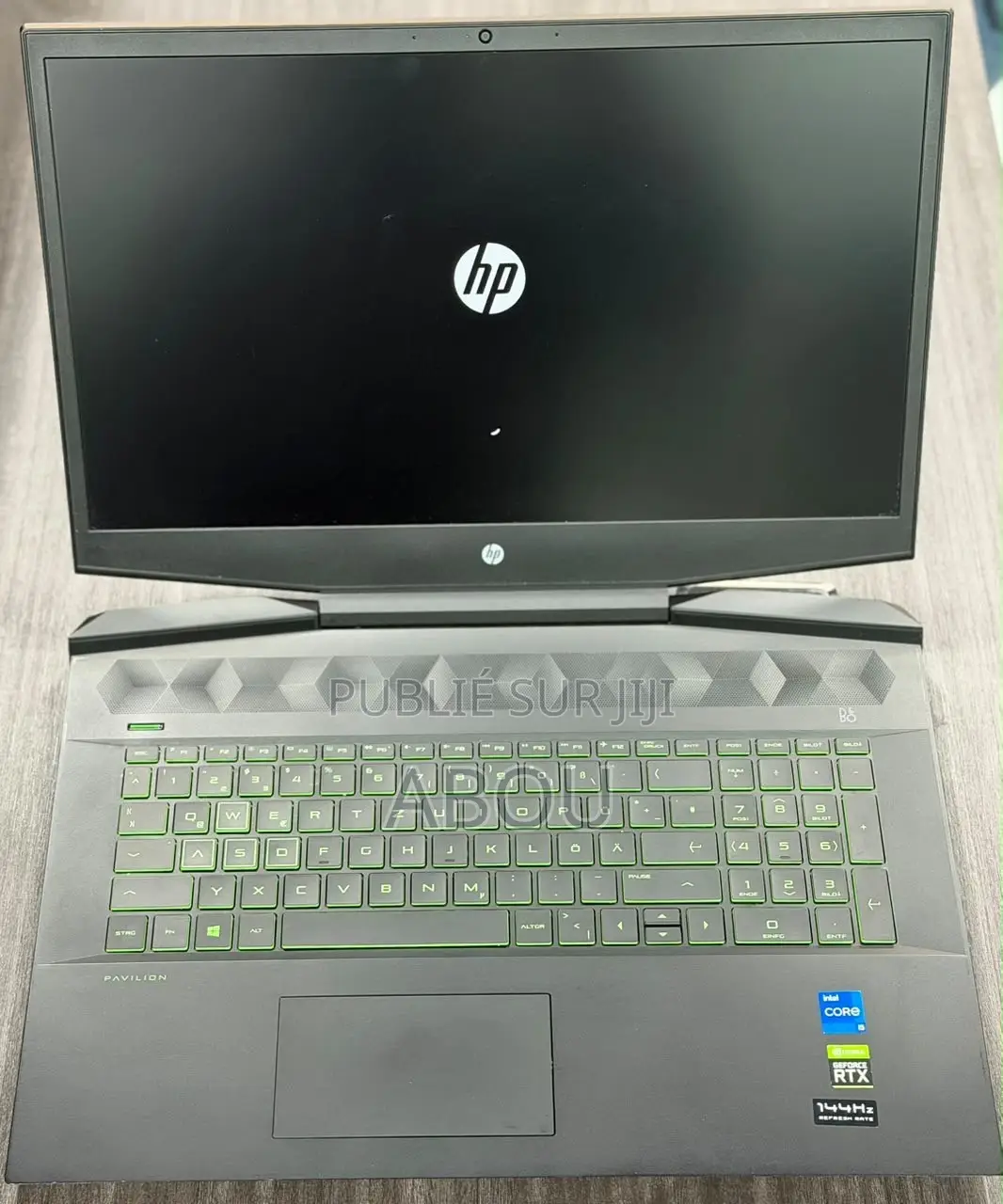 Ordinateur portable HP Pavilion 17 16GB Intel Core i5 SSD 500GB