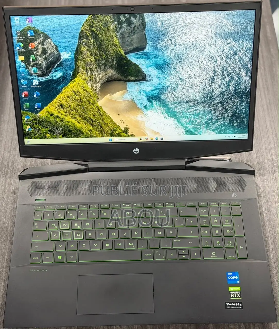 Ordinateur portable HP Pavilion 17 16GB Intel Core i5 SSD 500GB