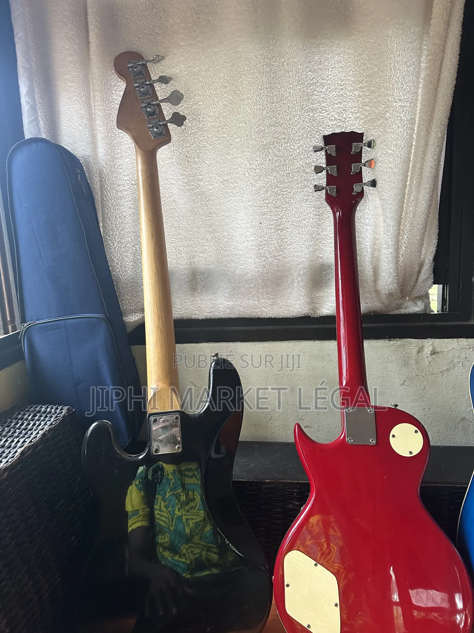 Guitare Basse Quatre Corde Moins Chère