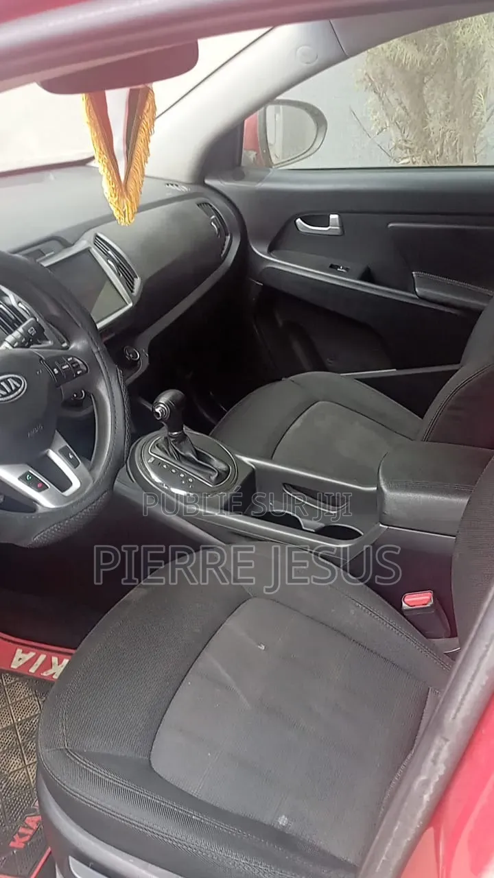 Kia Sportage Base 4dr FWD (2.4L 4cyl 6M) 2013 Rouge