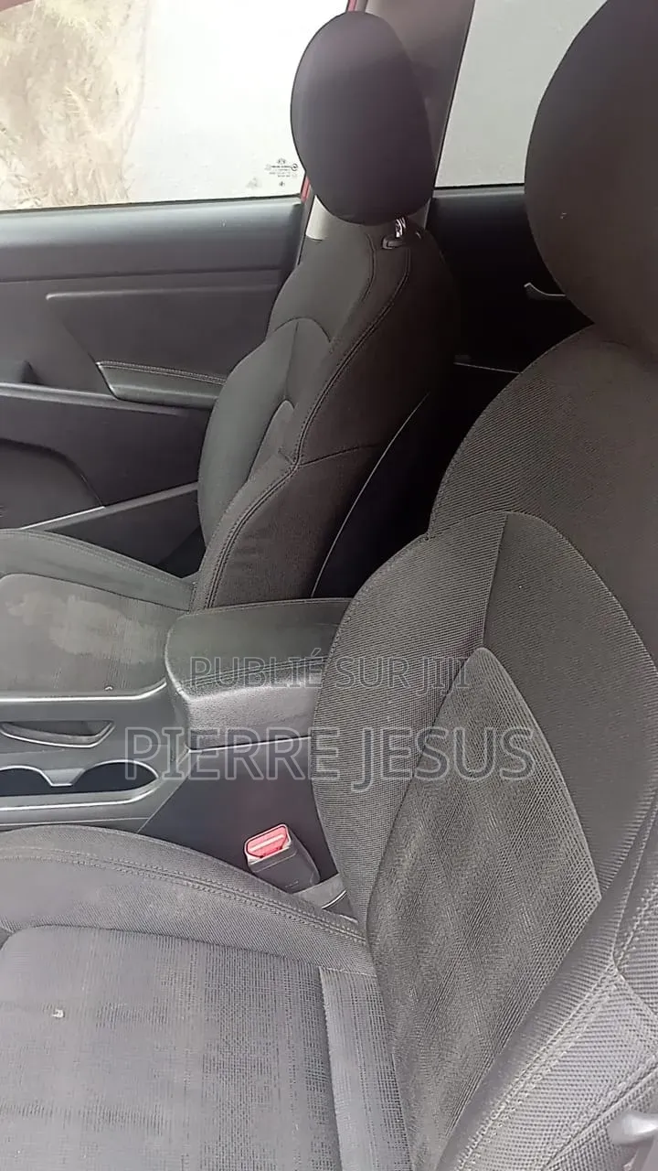 Kia Sportage Base 4dr FWD (2.4L 4cyl 6M) 2013 Rouge