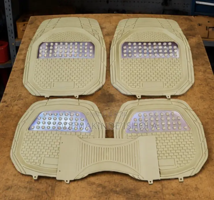 Tapis De Sol De Voiture