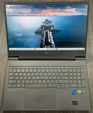 Ordinateur portable HP Victus 16 16GB Intel Core i7 SSD 512GB