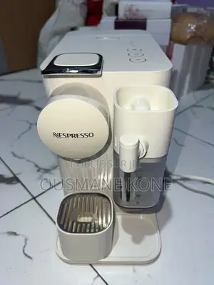 Machine À Café Nespresso — [Delonghi Latissima One]