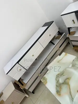 Meubles TV Design 140cm Et 160cm - Marbre Blanc Bleu Marine