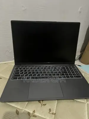 Nouveau Ordinateur portable Samsung 16GB Intel Core i5 SSD 512GB