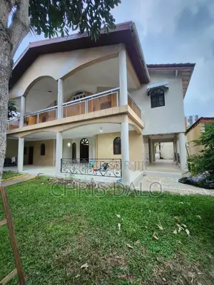 6chbre Duplex dans Achy, Cocody à Louer