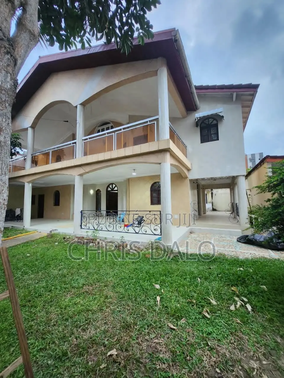 6chbre Duplex dans Achy, Cocody à Louer