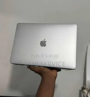 Nouveau Apple Mac Pro M2 Ultra 64GB Intel Core i9 HDD 512GB