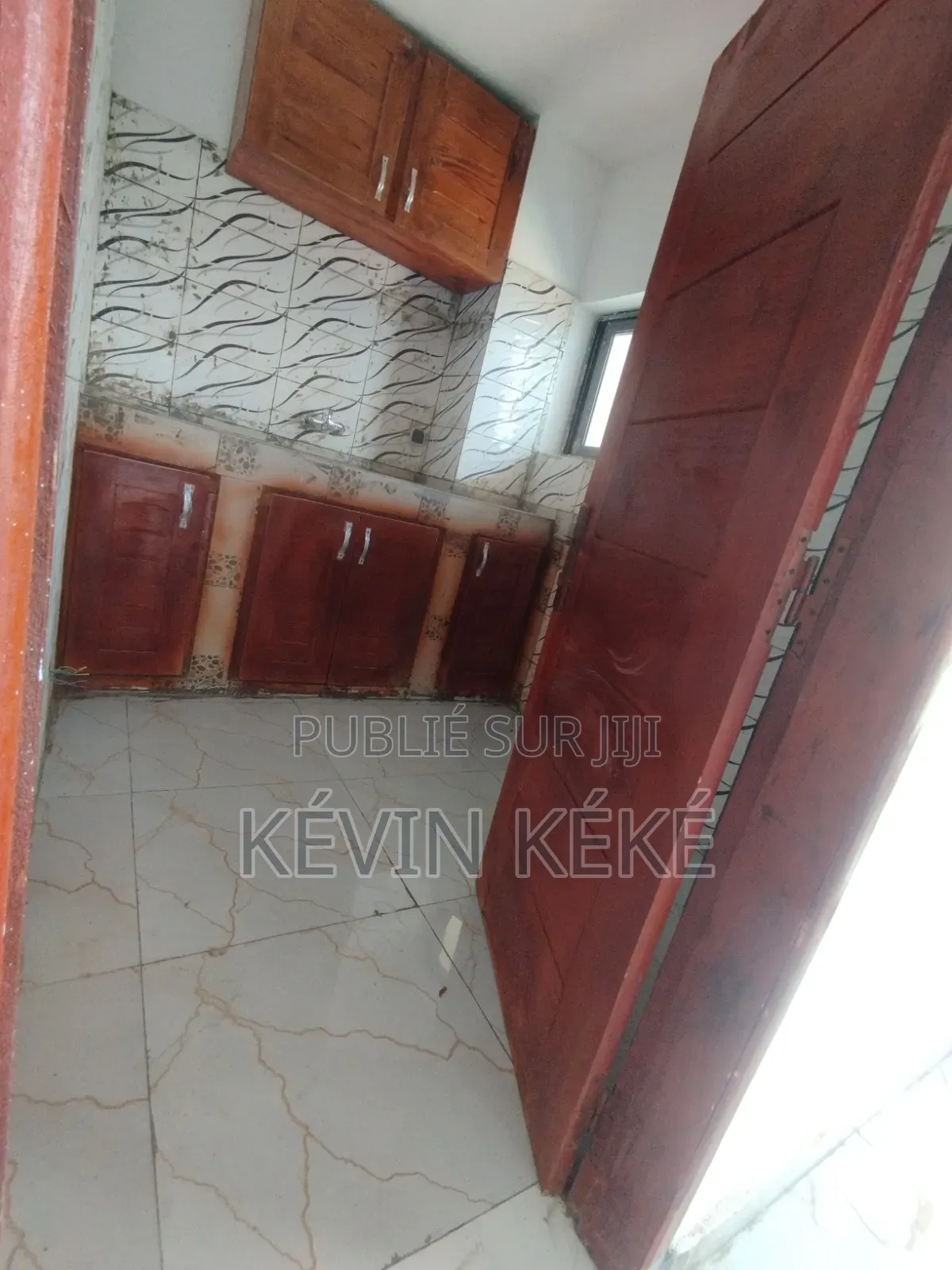 1chbre Appartement dans Grâces Immobilier, Bingerville à Louer