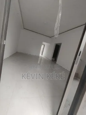 2chbre Blocs d'appartements dans Grâces Immobilier, Bingerville à Louer