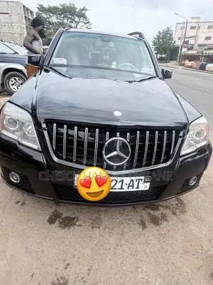 Mercedes-Benz GLK-Class 350 4MATIC 2012 Noir