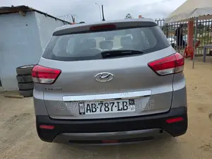 Hyundai Creta 2021 Gris
