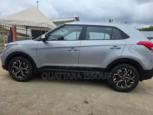 Hyundai Creta 2021 Gris