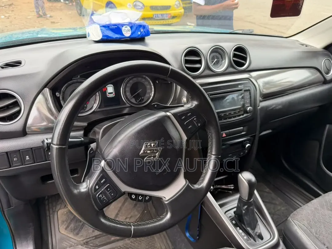 Suzuki Vitara 2021 Bleu