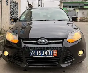 Ford Focus SE 4dr Sedan (2.0L 4cyl 5M) 2015 Noir