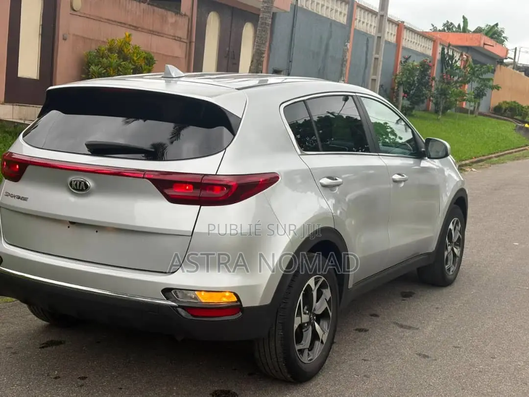 Kia Sportage 2021 Gris
