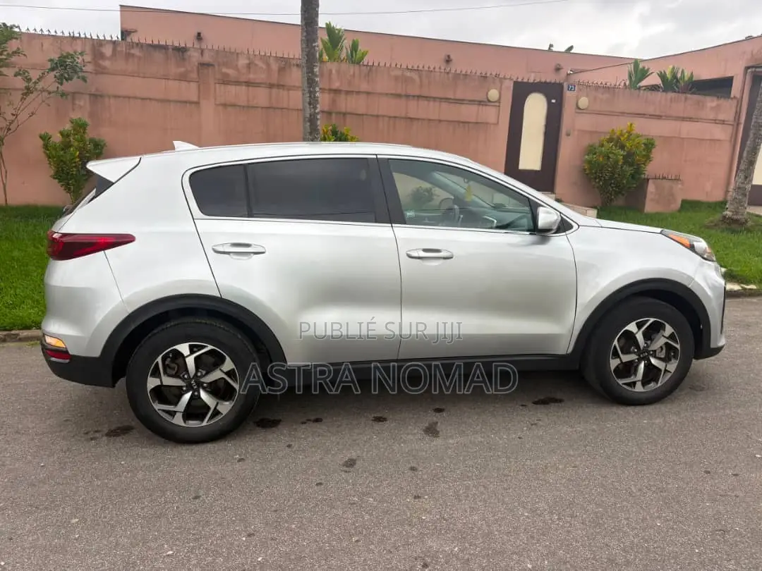 Kia Sportage 2021 Gris