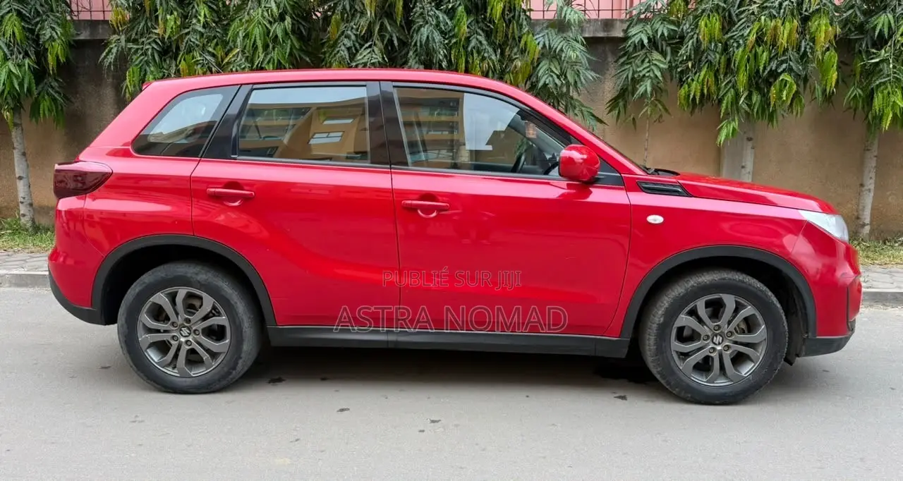 Suzuki Vitara 2023 Rouge