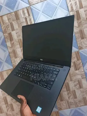 Nouveau Ordinateur portable Dell XPS 15 16GB Intel Core i7 SSD 512GB