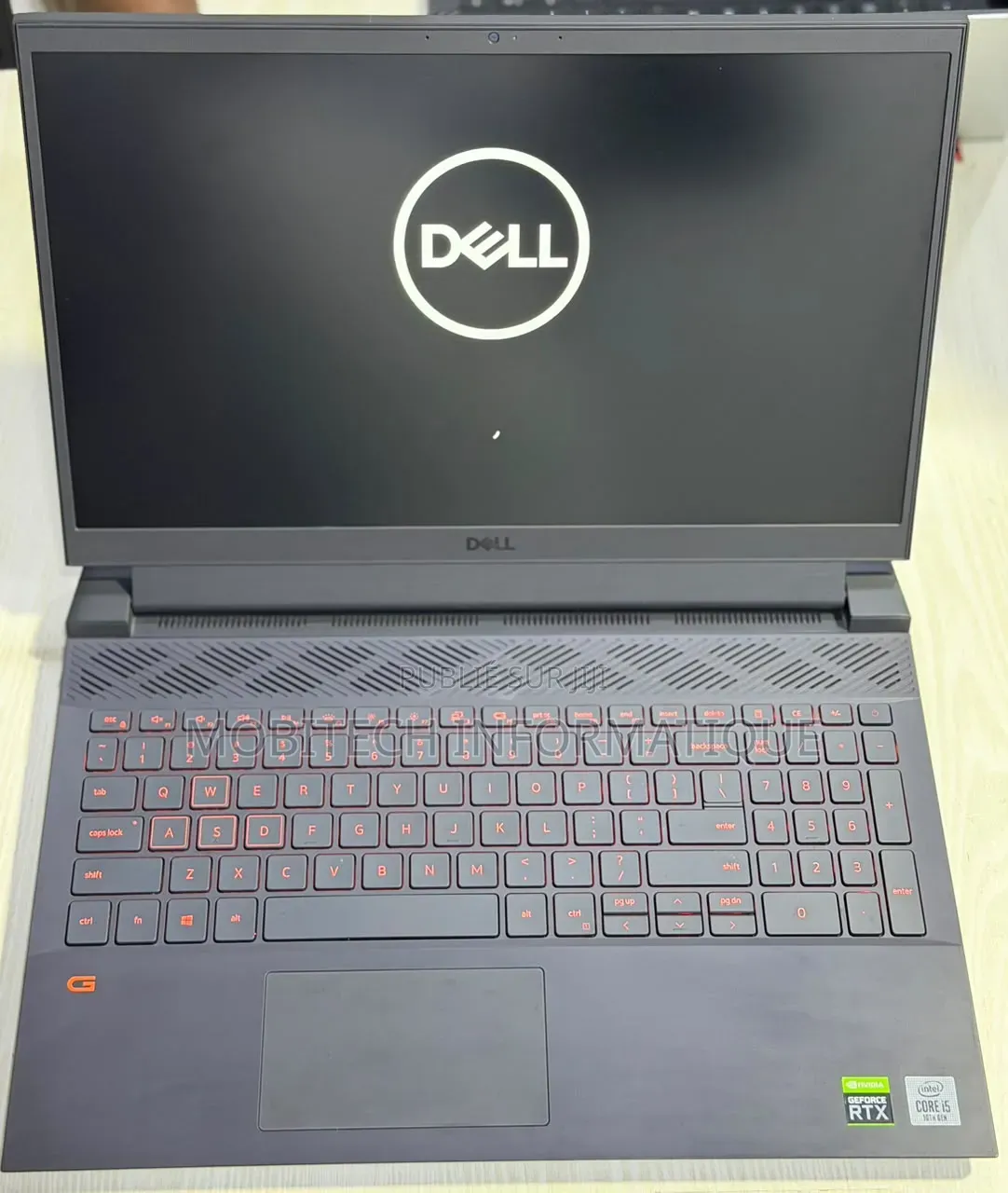 Nouveau Ordinateur portable Dell G15 5510 16GB Intel Core i5 SSD 512GB