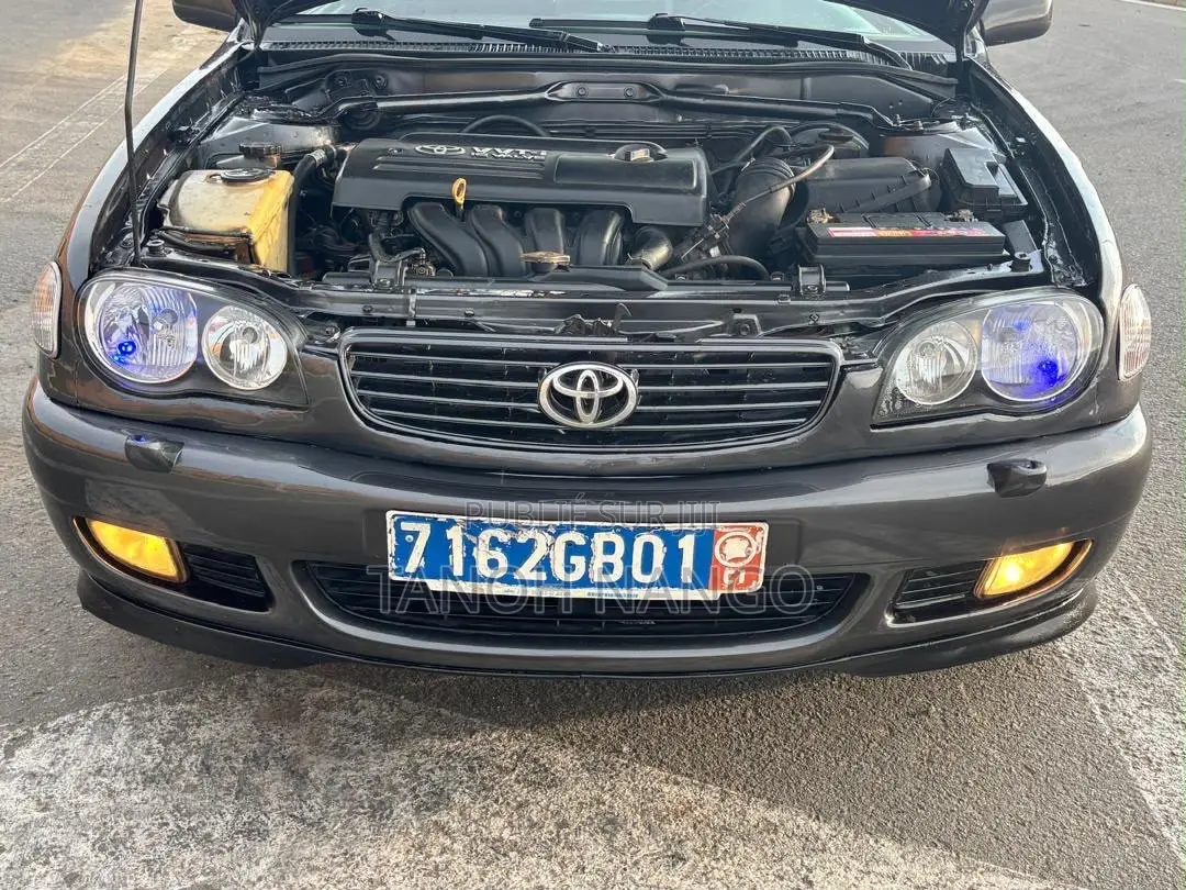 Toyota Corolla 2002 Noir