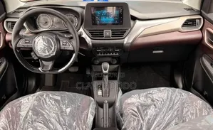 Suzuki Fronx 2025 Rouge