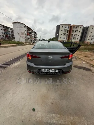 Hyundai Elantra 2020